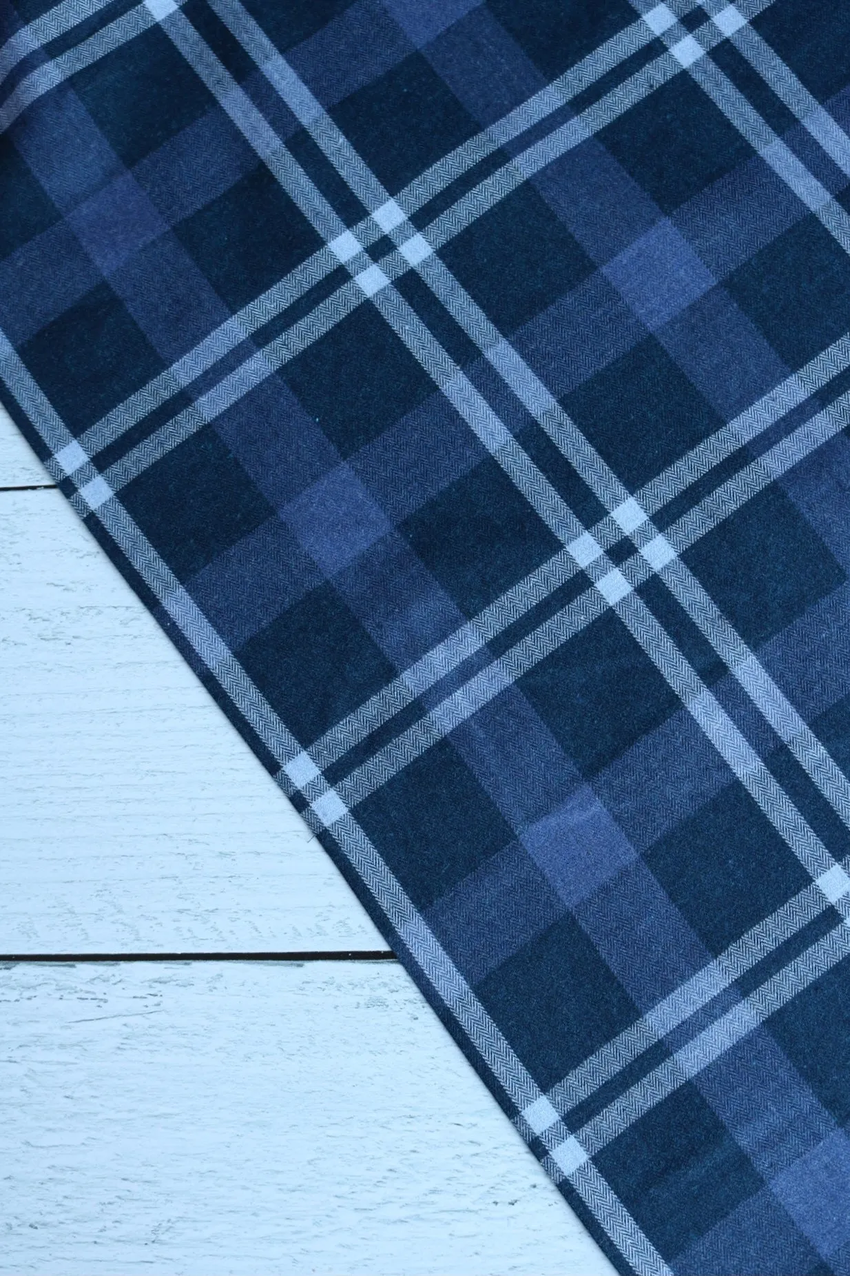 Dark Navy | Lisbon Brushed Plaid Melange | Robert Kaufman