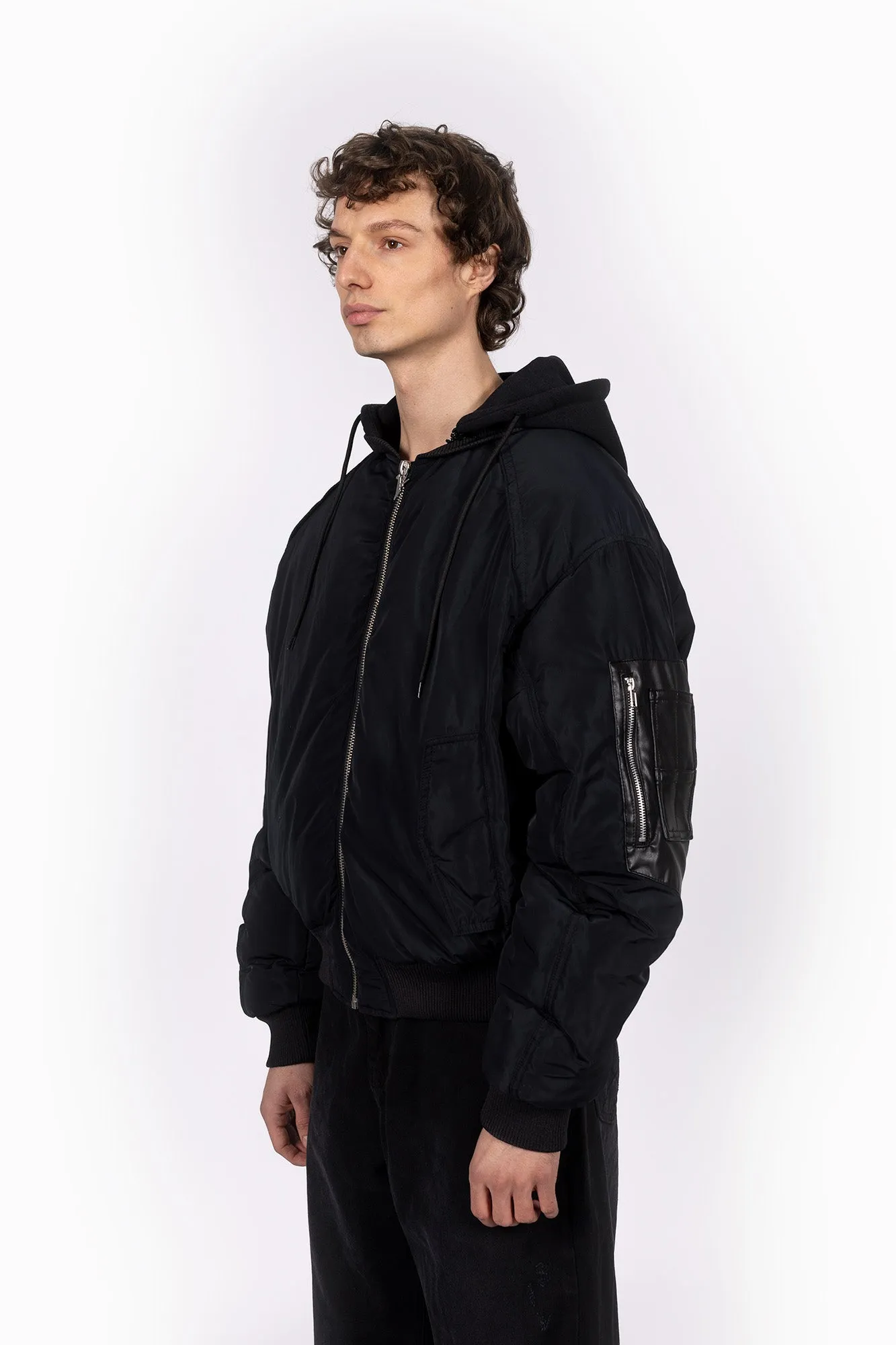 HOODED PUFFED BOMBER JACKET BLACK