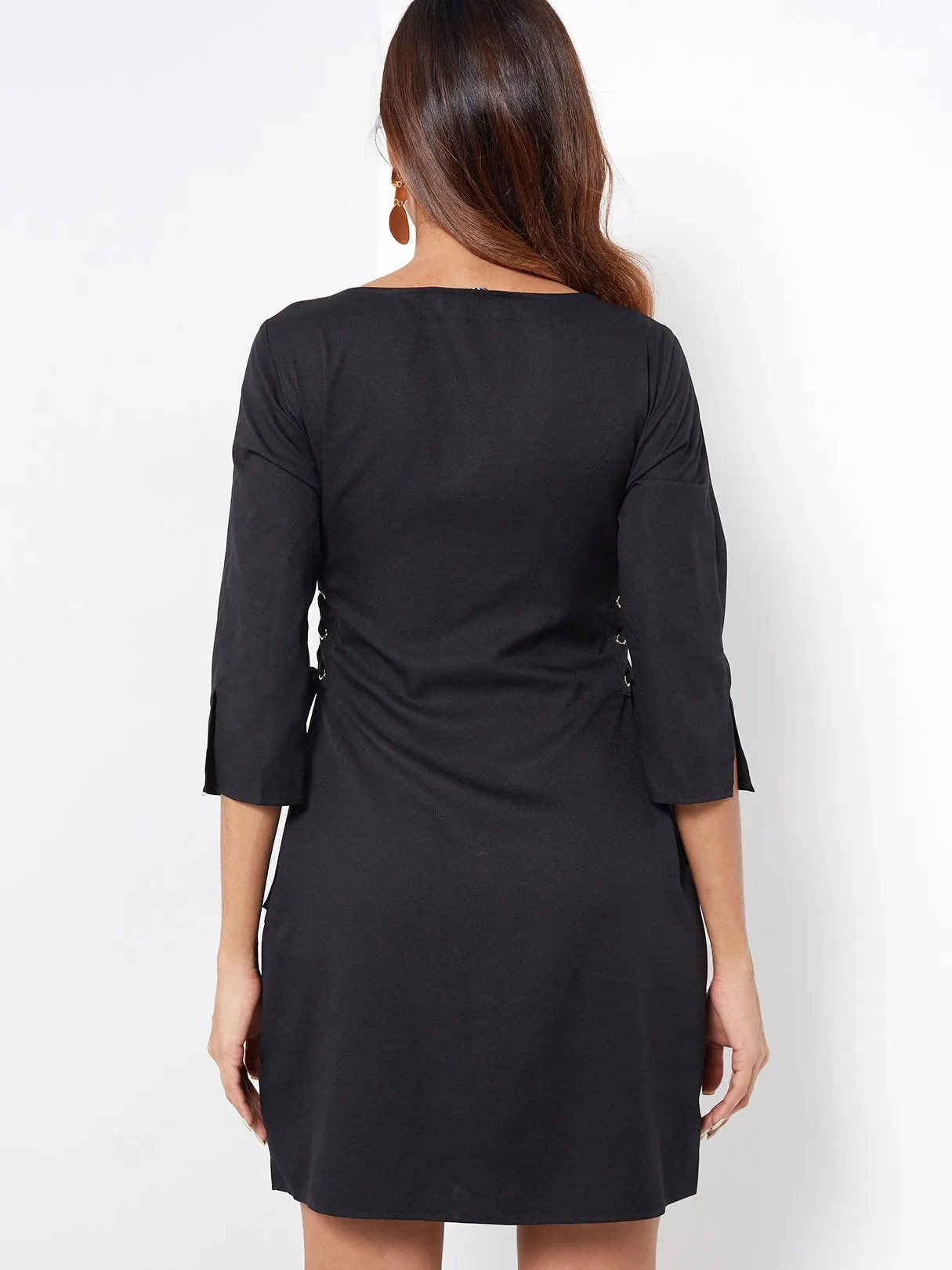 Wholesale Black Round Neck 3/4 Length Sleeve Plain Lace-Up Casual Dress