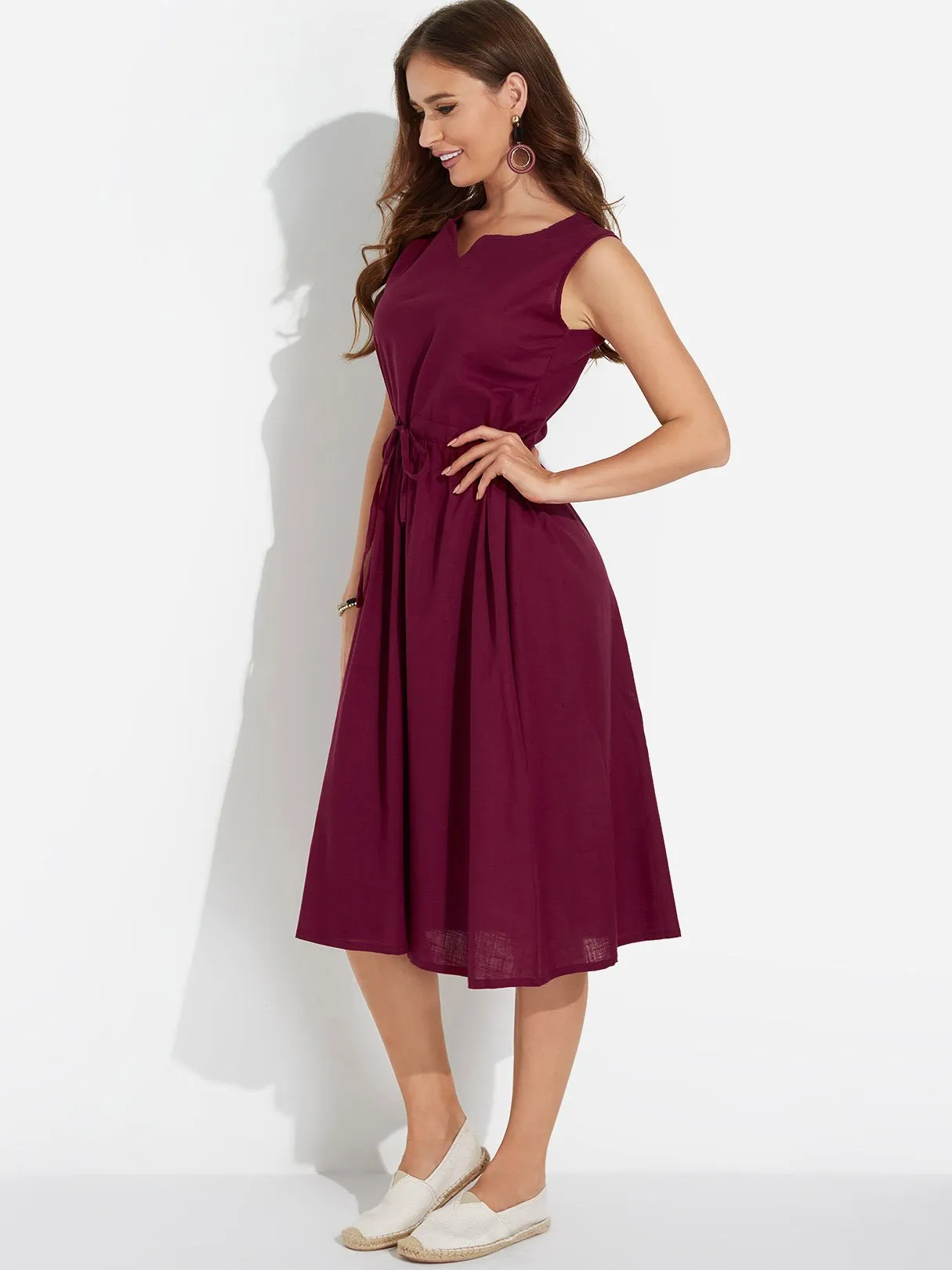 Wholesale Burgundy V-Neck Sleeveless Casual Dresses